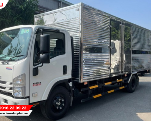 Xe tải Isuzu NQR75LE4 5 tấn Thùng Kín