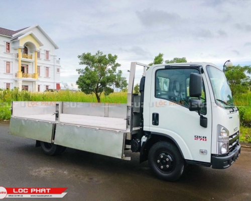 Xe tải Isuzu QKR 270 2.8 tấn Thùng Lửng